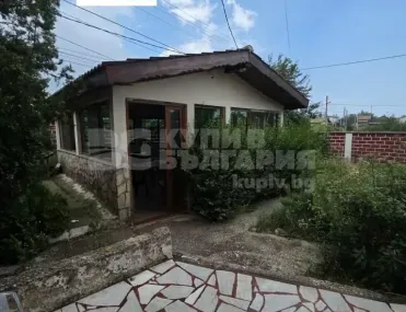 Къща, Траката, Варна - снимка 11 от 18