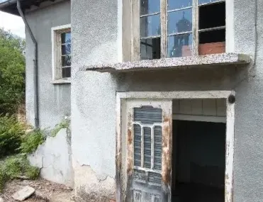 Къща, Братя Даскалови, Югоизточна България - снимка 2 от 18