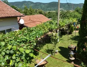 Къща, Правец, Югозападна България - снимка 6 от 18