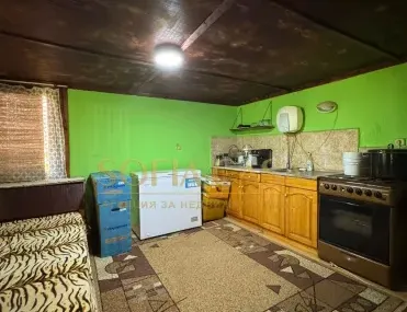 Къща, Правец, Югозападна България - снимка 2 от 18