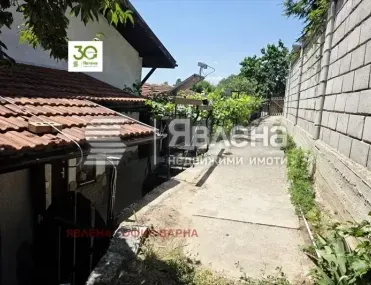 Къща, Покрайнини, Варна - снимка 4 от 18