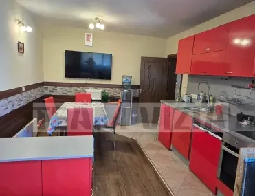 Къща, Костинброд, Югозападна България - снимка 17 от 18