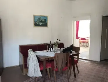 Къща, Шумен, Североизточна България - снимка 13 от 17