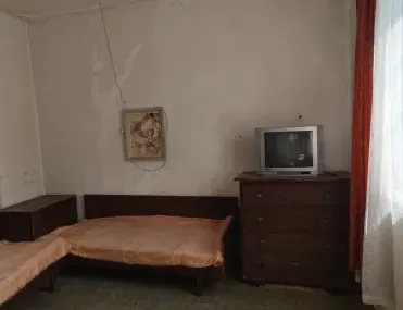 Къща, Шумен, Североизточна България - снимка 3 от 17