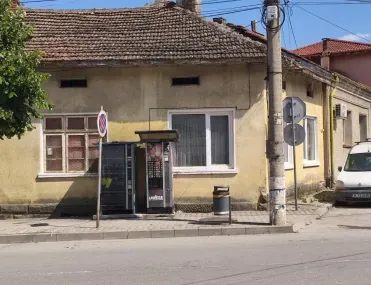 Къща, Шумен, Североизточна България - снимка 9 от 17
