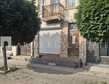 Къща, Ихтиман, Югозападна България - снимка 3 от 5
