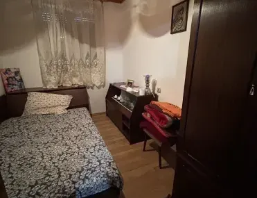 Къща, Видин, Северозападна България - снимка 3 от 18