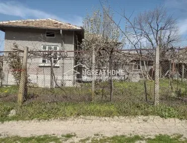 Къща, Търговище, Североизточна България - снимка 8 от 12
