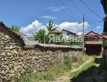 Къща, Пазарджик, Южна България - снимка 2 от 9