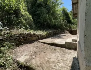 Къща, Своге, Югозападна България - снимка 3 от 17