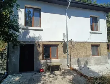 Къща, Габрово, Северна България - снимка 9 от 17