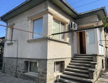 Къща, Казанлък, Югоизточна България - снимка 9 от 15