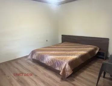 Къща, Траката, Варна - снимка 2 от 18