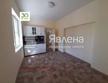 Къща, ВИНС, Варна