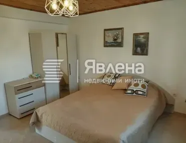 Къща, Покрайнини, Пловдив - снимка 2 от 15