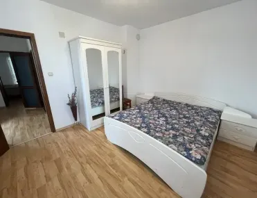 Къща, Павел Баня, Югоизточна България - снимка 2 от 18