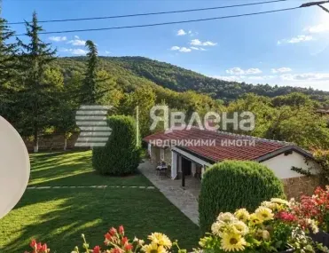 Къща, Чирпан, Югоизточна България - снимка 13 от 14