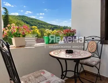Къща, Чирпан, Югоизточна България
