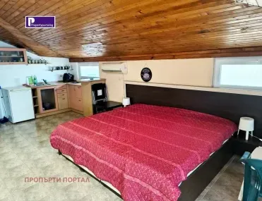 Къща, Покрайнини, Бургас - снимка 2 от 18