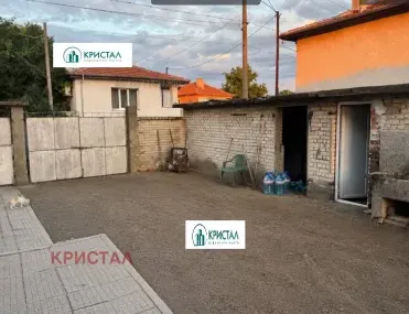 Къща, Покрайнини, Пловдив - снимка 8 от 11