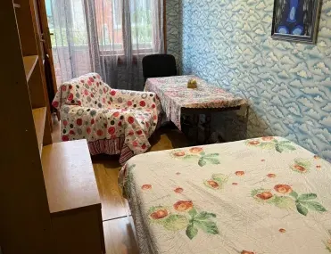 Къща, Перник, Югозападна България - снимка 4 от 18