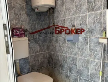 Къща, Сливен, Югоизточна България - снимка 15 от 18