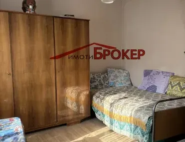 Къща, Сливен, Югоизточна България - снимка 16 от 18
