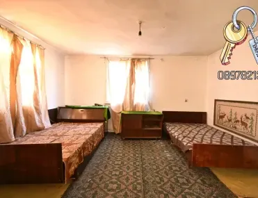 Къща, Плевен, Северозападна България - снимка 5 от 18
