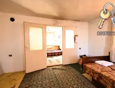 Къща, Плевен, Северозападна България - снимка 6 от 18