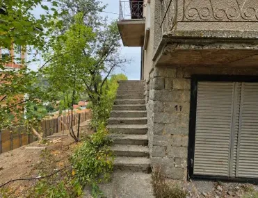Къща, Перник, Югозападна България - снимка 6 от 14