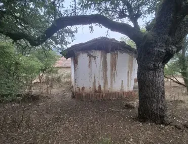 Къща, Перник, Югозападна България - снимка 3 от 8