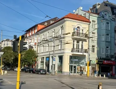 Къща, Център Юг, София - снимка 11 от 18