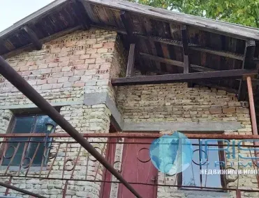 Вила, Шумен, Североизточна България - снимка 2 от 7