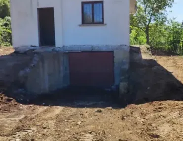 Вила, Ботевград, Югозападна България