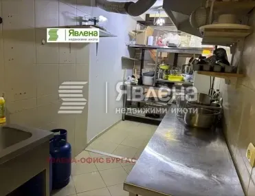 Удобство, Възраждане, Бургас - снимка 8 от 11