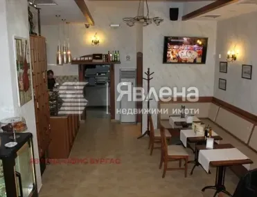 Удобство, Център, Бургас - снимка 13 от 18