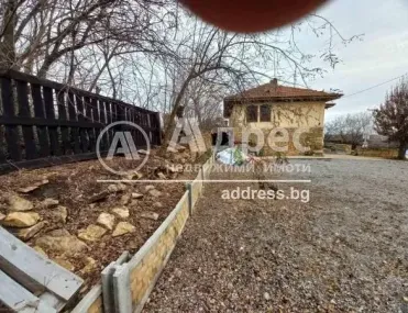 Къща, Хитрино, Североизточна България - снимка 60 от 75