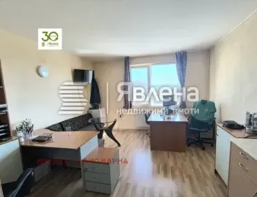 Склад, Божурище, Югозападна България - снимка 2 от 9