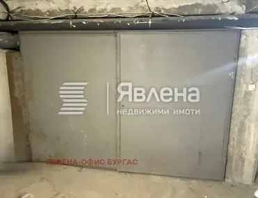 Гараж, Изгрев, Бургас