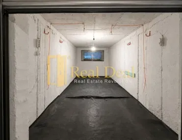 Гараж, Зона Б-5, София