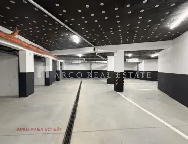 Гараж, Слатина, София - снимка 3 от 4