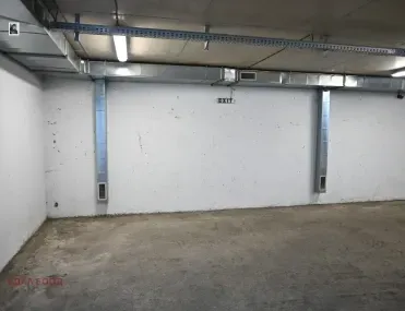 Паркомясто, Зона Б-18, София - снимка 8 от 11