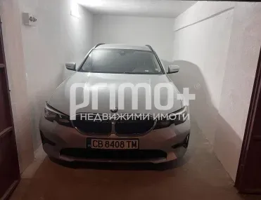 Гараж, Красно село, София