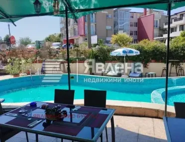 Хотел, Септември, Южна България - снимка 2 от 18