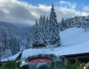 Хотел, Смолян, Южна България