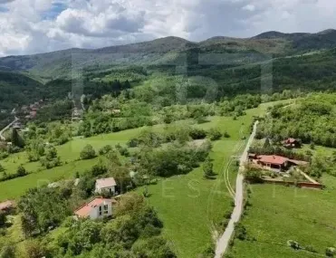 Парцел, Етрополе, Югозападна България