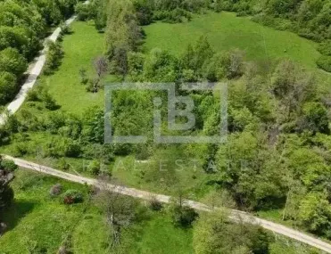Парцел, Етрополе, Югозападна България