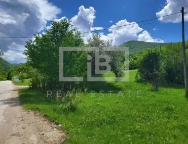 Парцел, Етрополе, Югозападна България