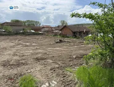 Парцел, Монтана, Северозападна България - снимка 2 от 4