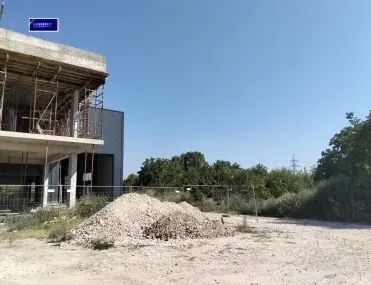 Парцел, Индустриална зона Юг, Пловдив